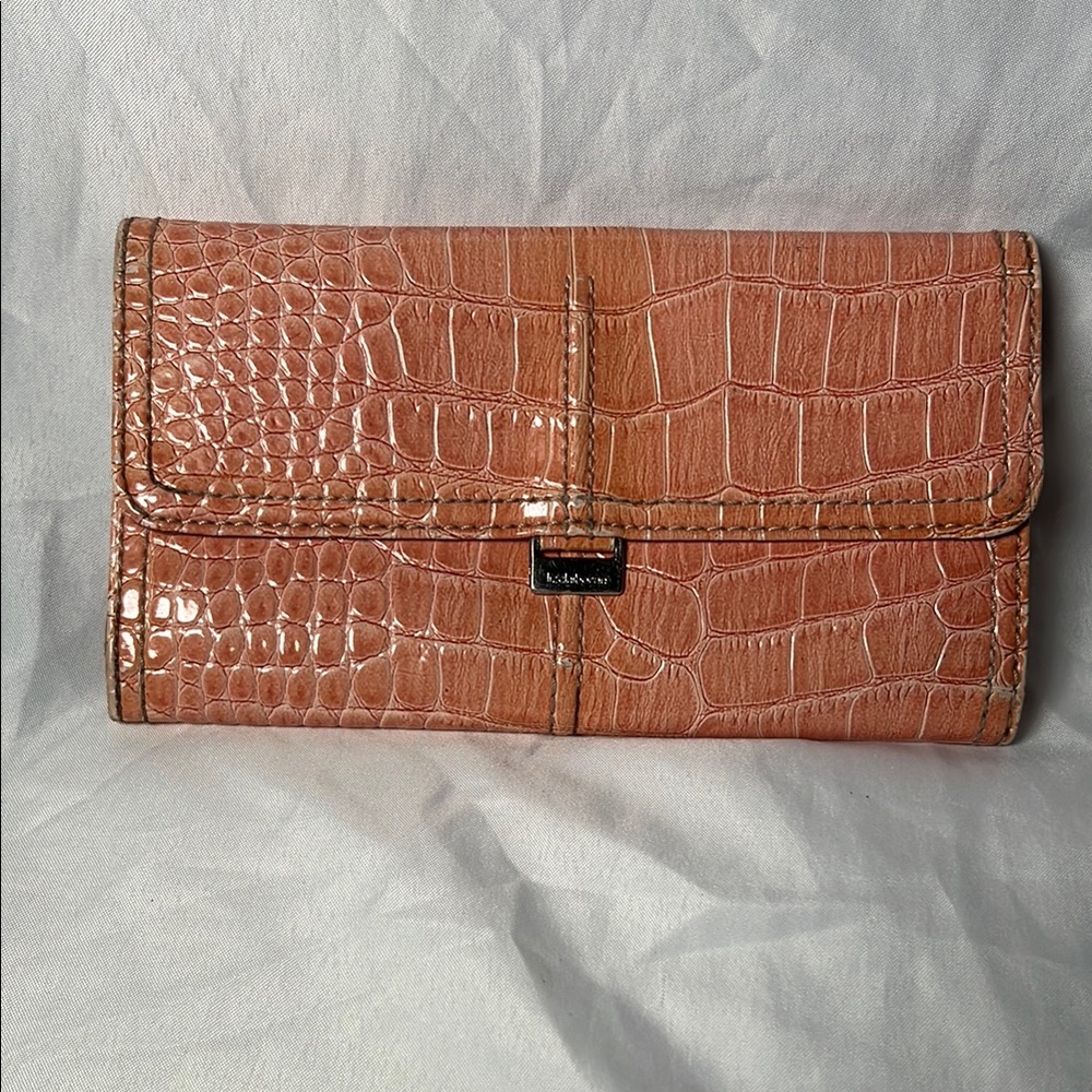 Peach Crocodile Embossed Liz Claiborne Tri-Fold Wallet